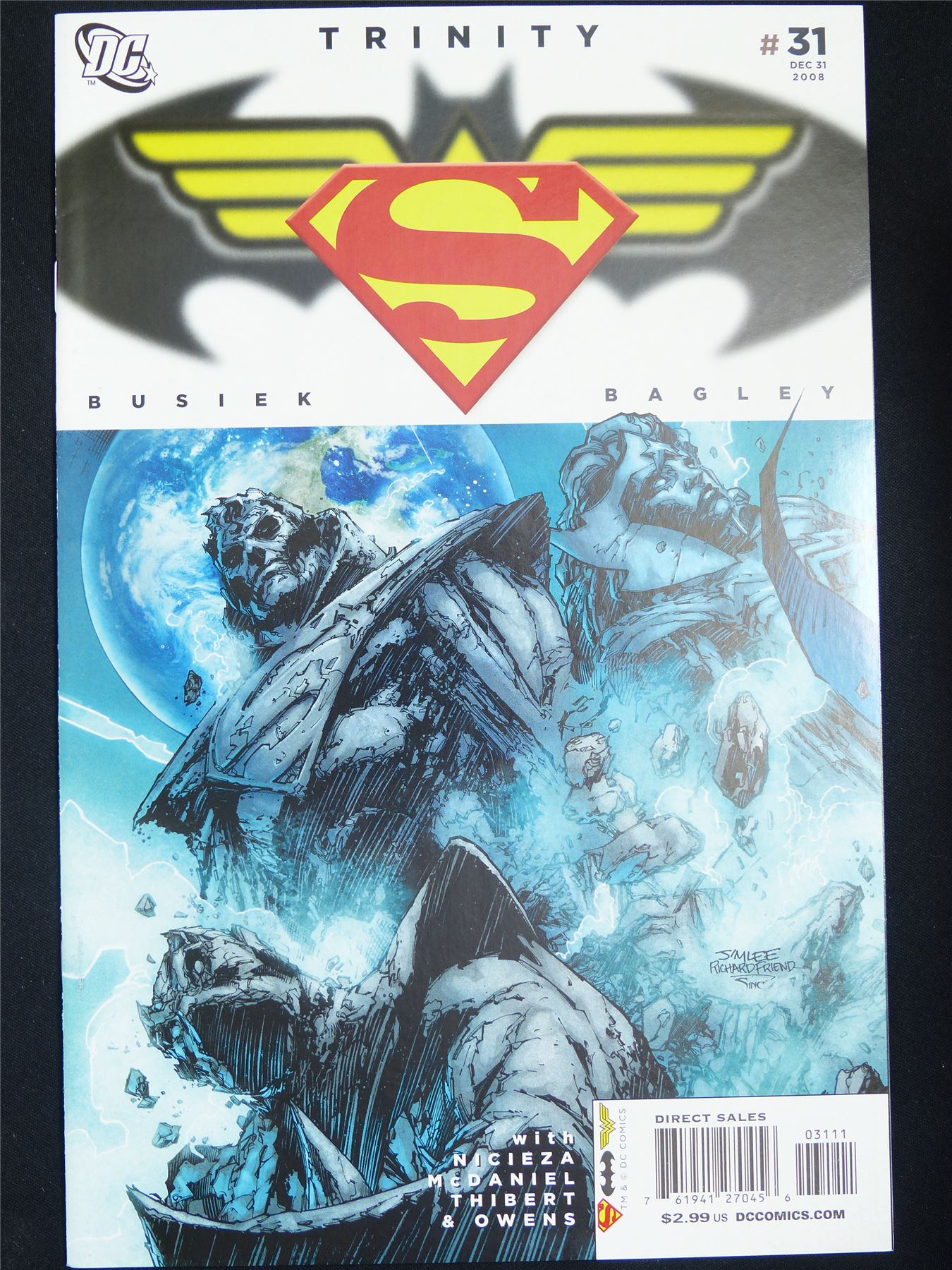 TRINITY #31 - DC Comic #V8