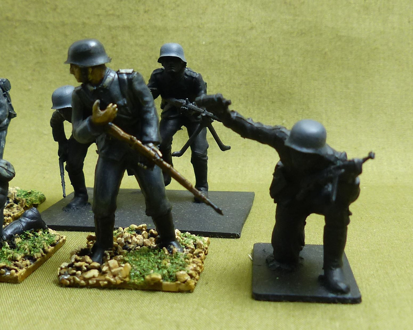 German Assault Troop painted 1/35 scale - WW2 Model #176