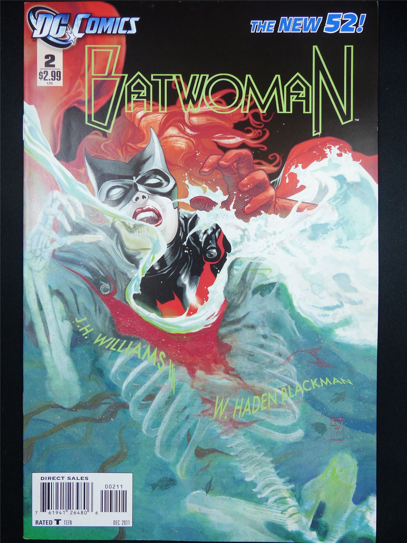 BATWOMAN #2 - DC Comic #6BH