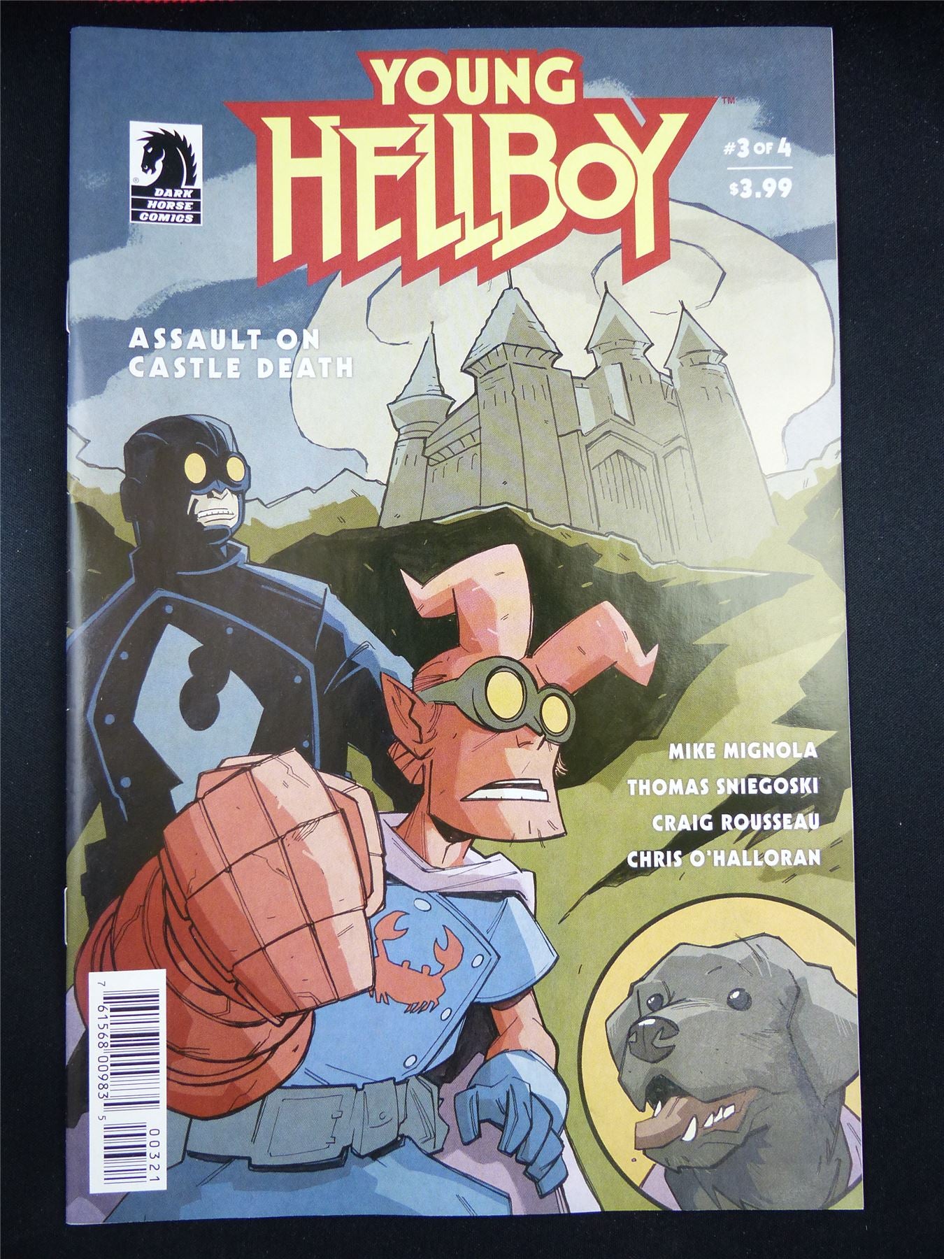 Young HELLBOY: Assault On Castle Death #3 - Dark Horse Comic #1Z