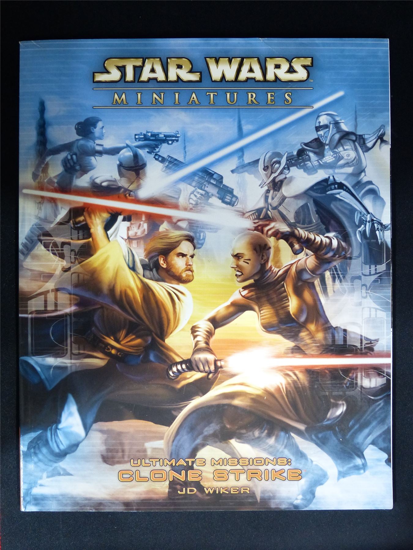 Star Wars Miniatures: Ultimate Missions: Clone Strike Softback #1HN