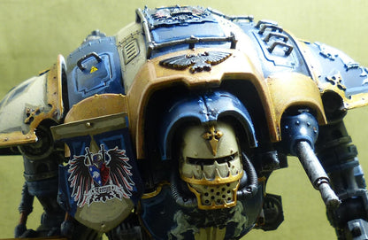 Imperial Knight with Forgeworld Shoulder Pads painted - Warhammer 40K #ZC