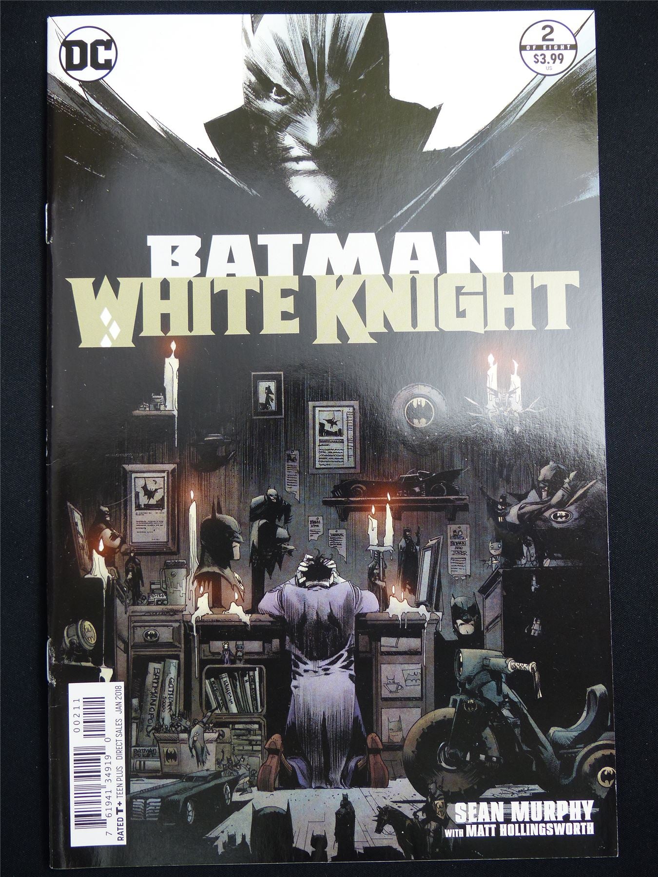BATMAN: White Knight #2 - B&B DC Comic #2J5