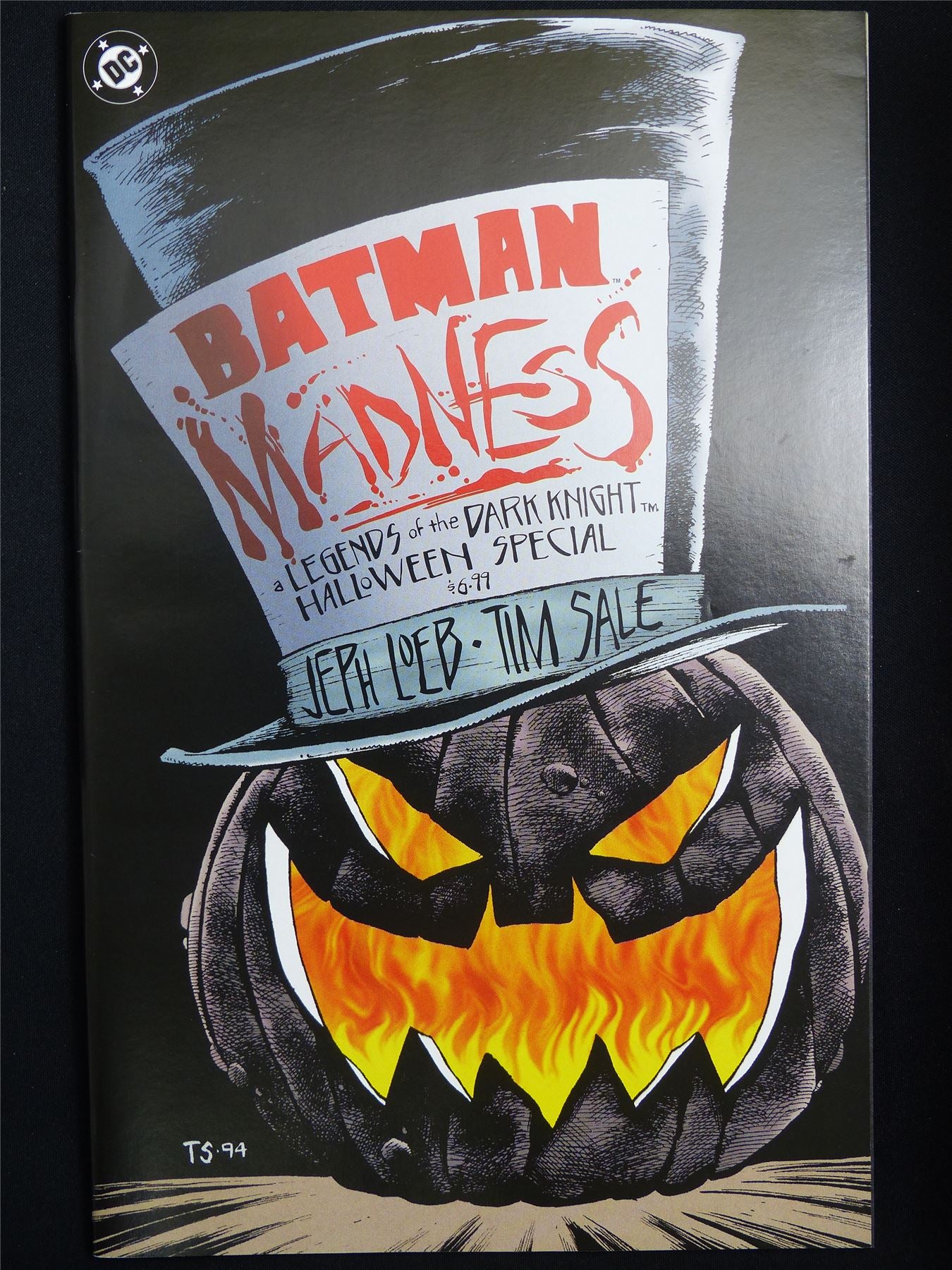 BATMAN: Madness One-Shot - DC Comic #3L8
