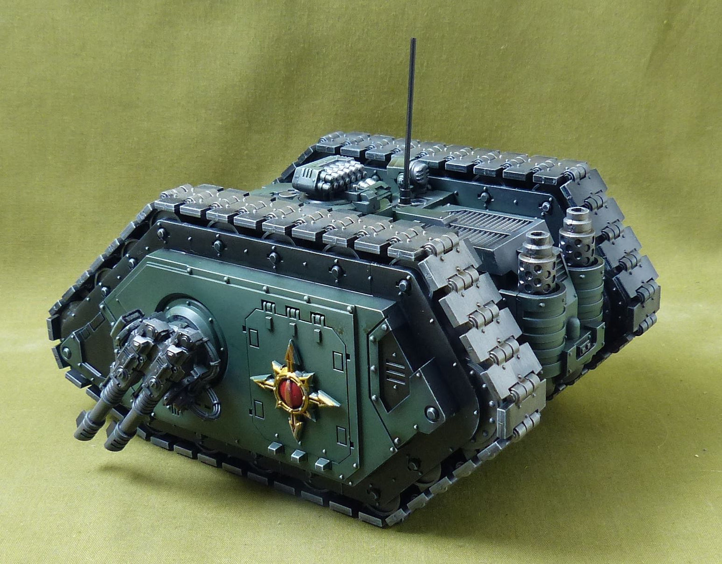 Spartan Battle Tank Painted - Sons of Horus - Warhammer Horus Heresy #B7