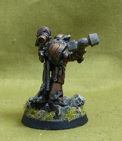 Legion Praetor with upgrades painted - Iron Hands - Warhammer Horus Heresy #2MA