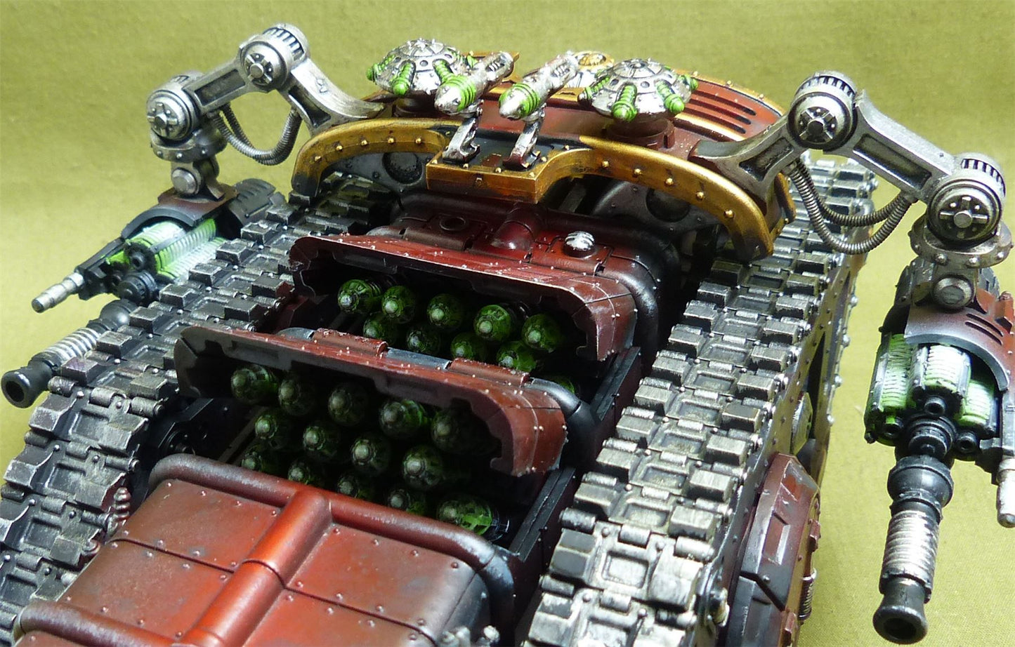 Karacnos Assault Tank painted - Mechanicum - Warhammer Horus Heresy #2PK