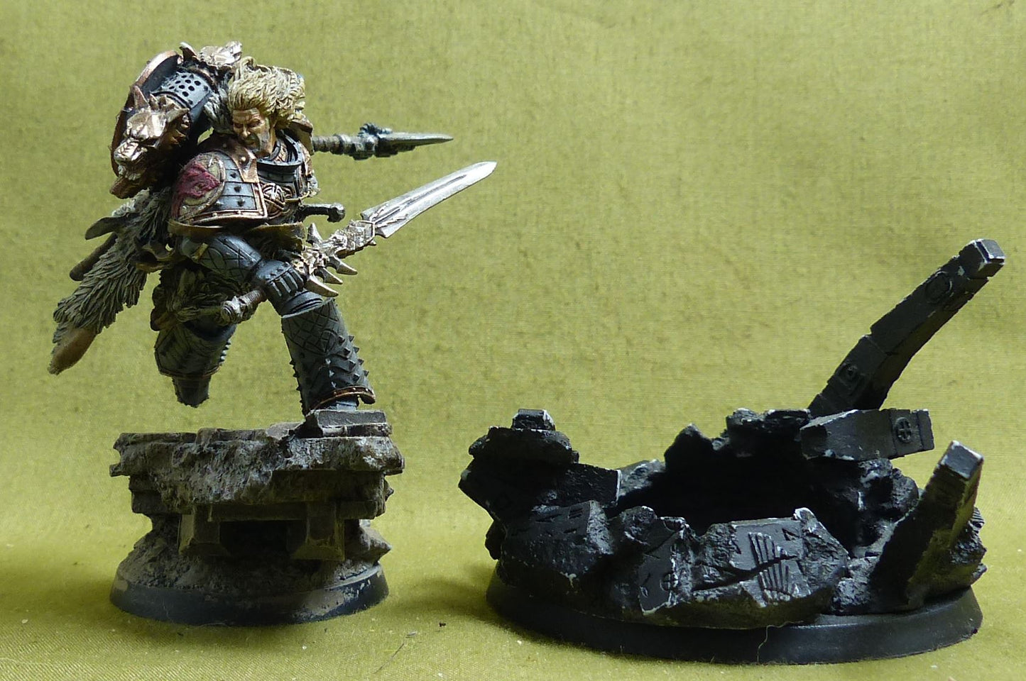 Leman Russ Primarch of the Space Wolves painted - Warhammer Horus Heresy #1L