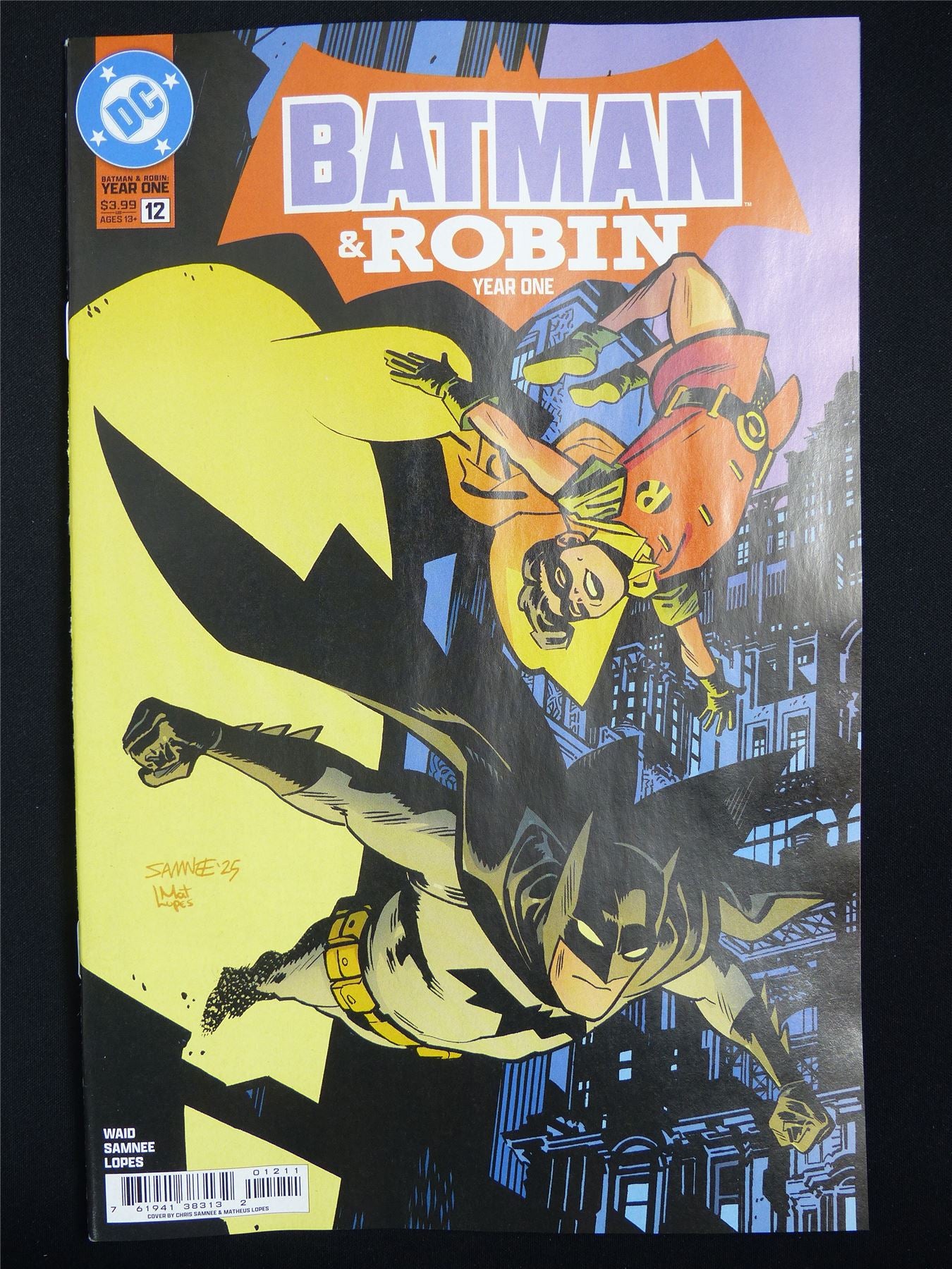 BATMAN & Robin Year One #12 - Dec 2025 DC Comic #5R7