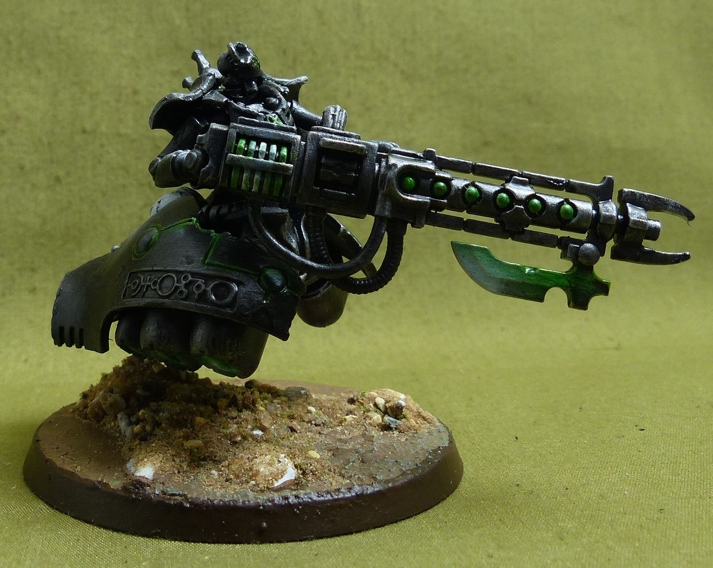 Lokhust Heavy Destroyer painted - Necrons - Warhammer 40K #1B2