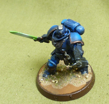 Lieutenant with Power Sword Painted - Ultramarines - Warhammer 40K #24Z
