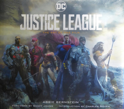 DC Justice League The Art of the Film Gift Book - Titan Hardback #4N