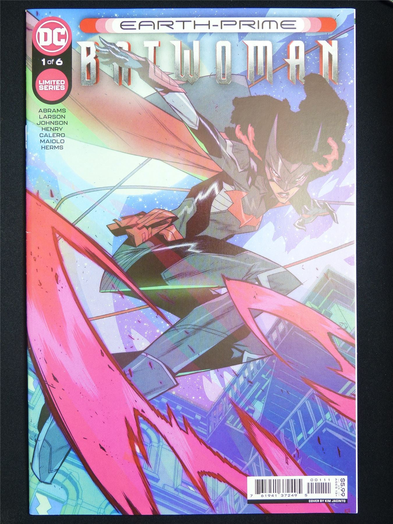 Earth-Prime: BATWOMAN #1 - DC Comic #6S1