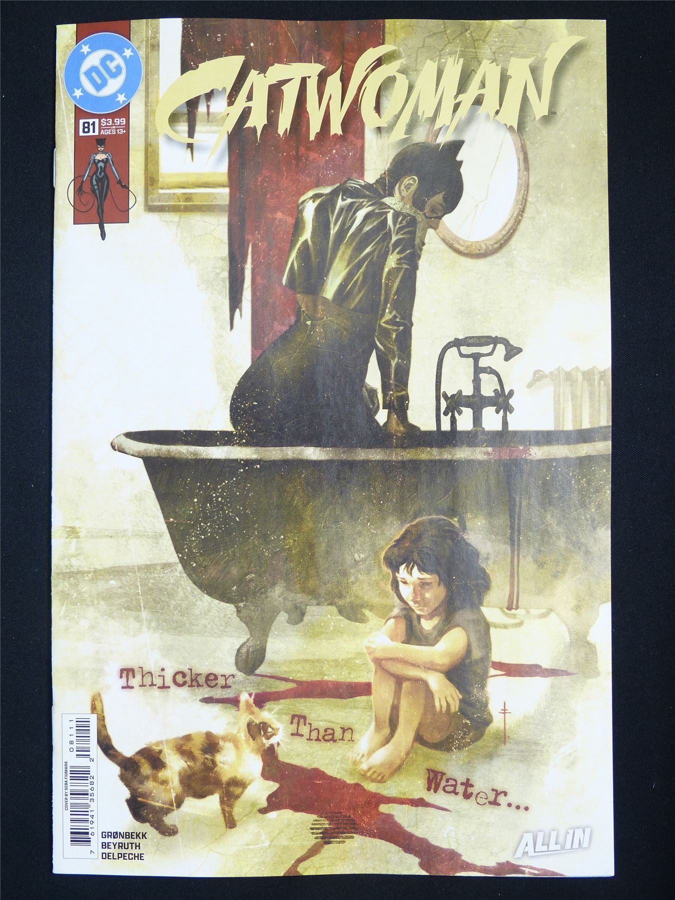 CATWOMAN #81 - Jan 2026 DC Comic #6HQ