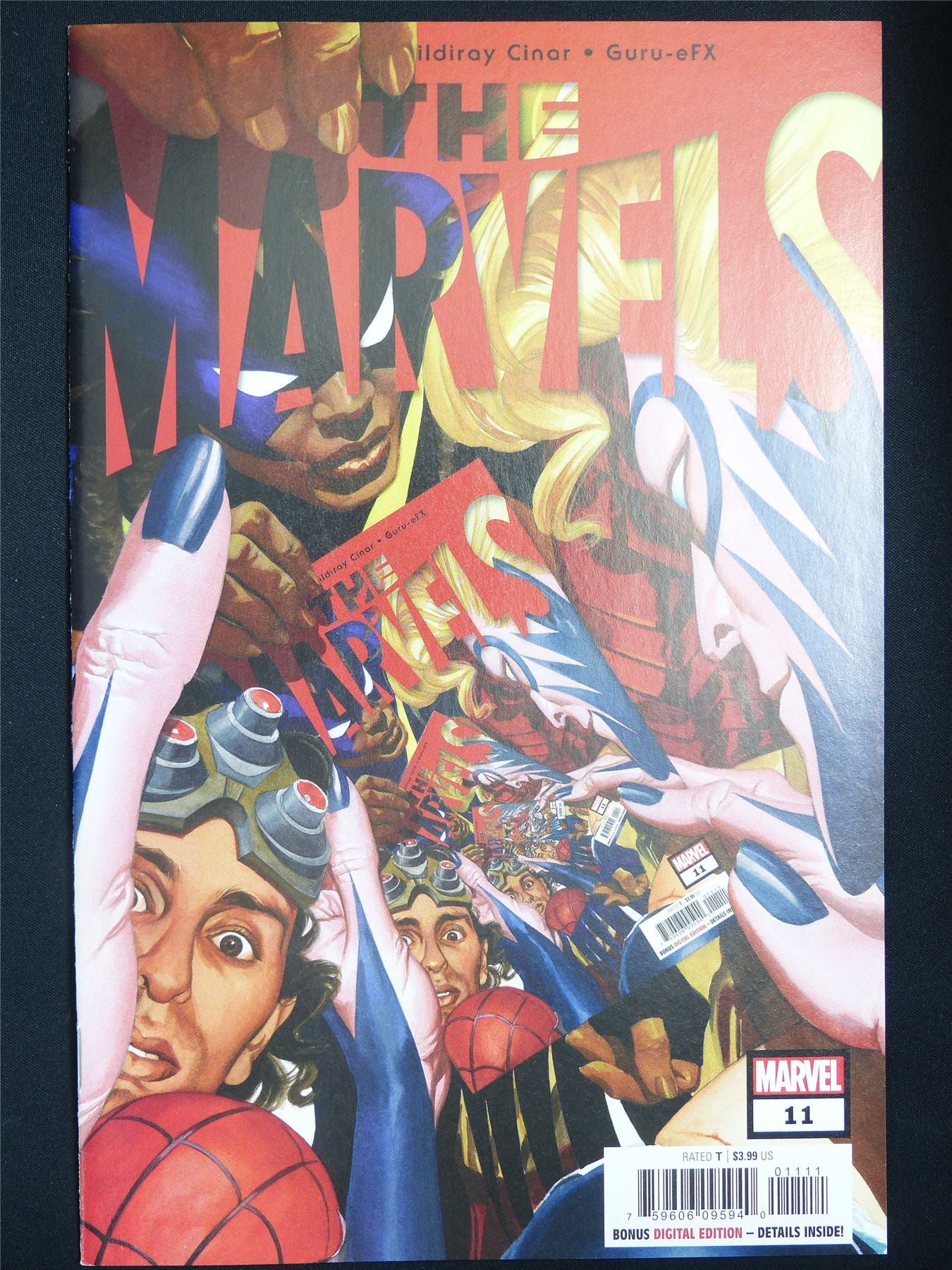 The MARVELS #11 - Marvel Comic #1JC