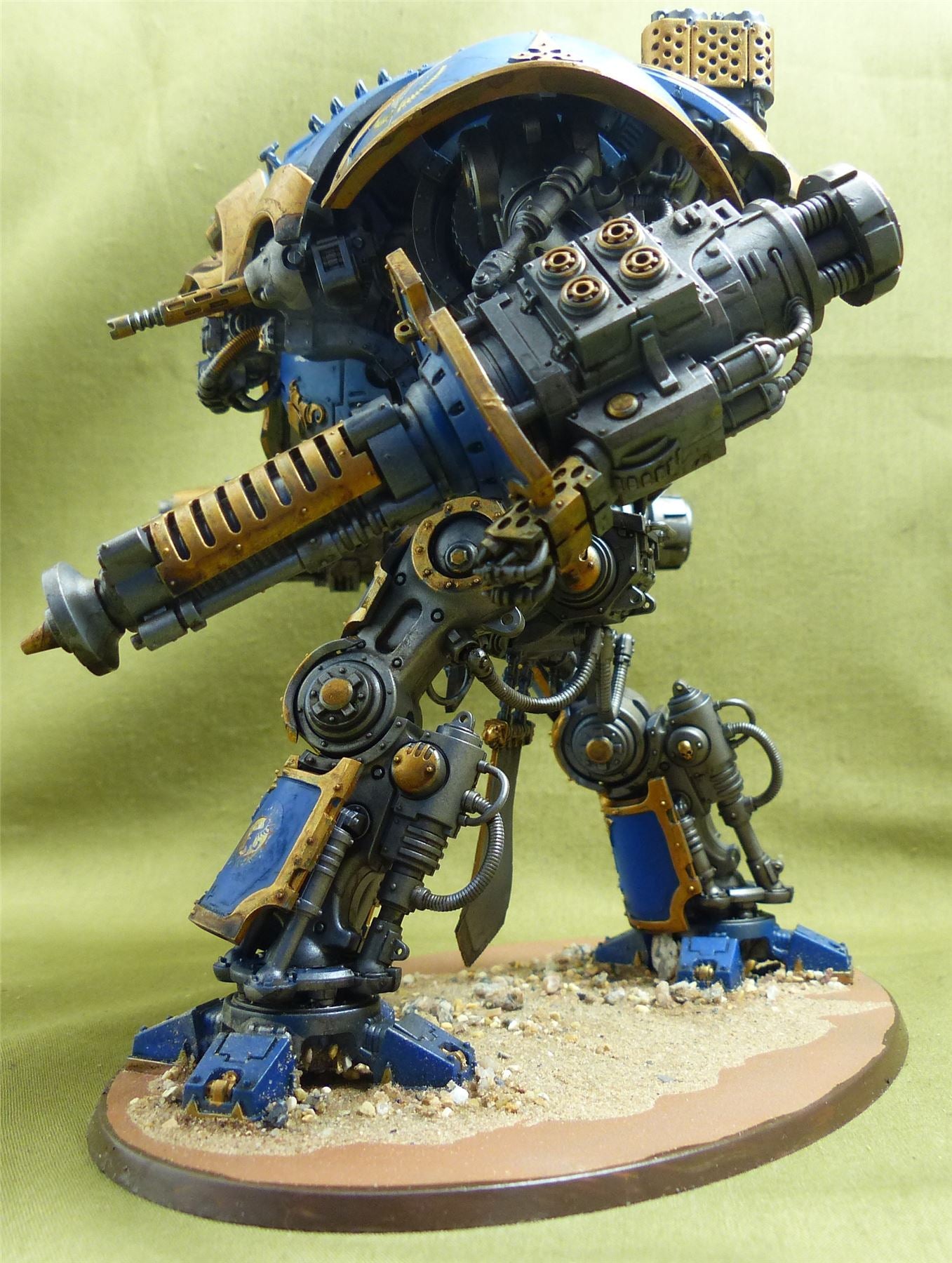 Knight Questoris painted - Imperial Knights - Warhammer 40K #1