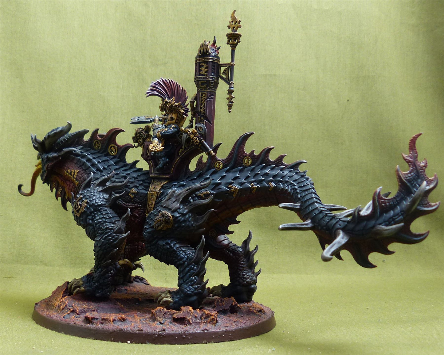 Auric Runesmiter on Magmadroth painted - Fyreslayers - Warhammer AoS #1O2