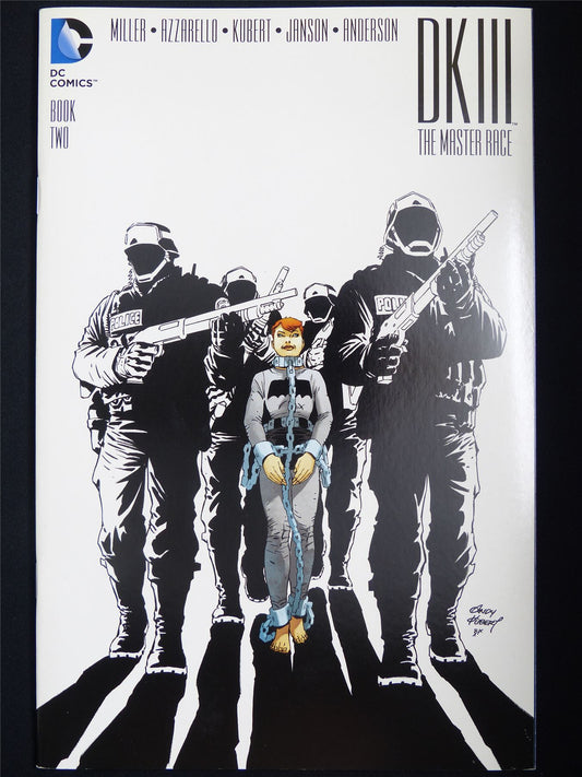 BATMAN: Dark Knight III: The Master Race #2 - DC Comic #67E