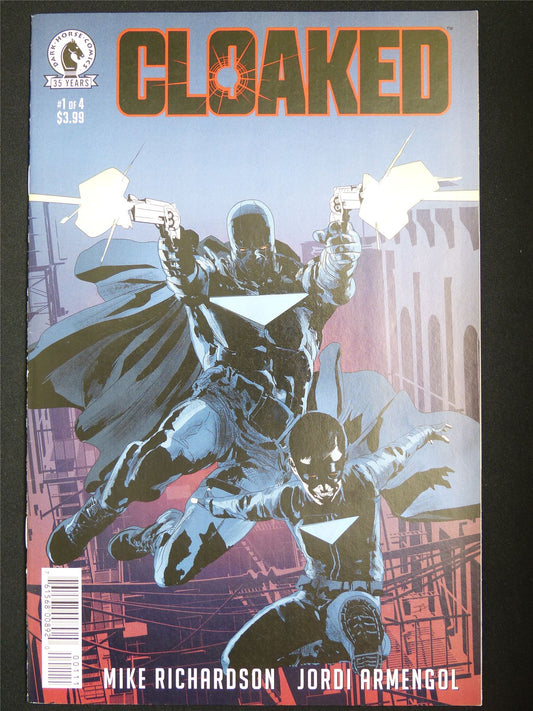 CLOAKED #1 - Dark Horse Comic #6D7