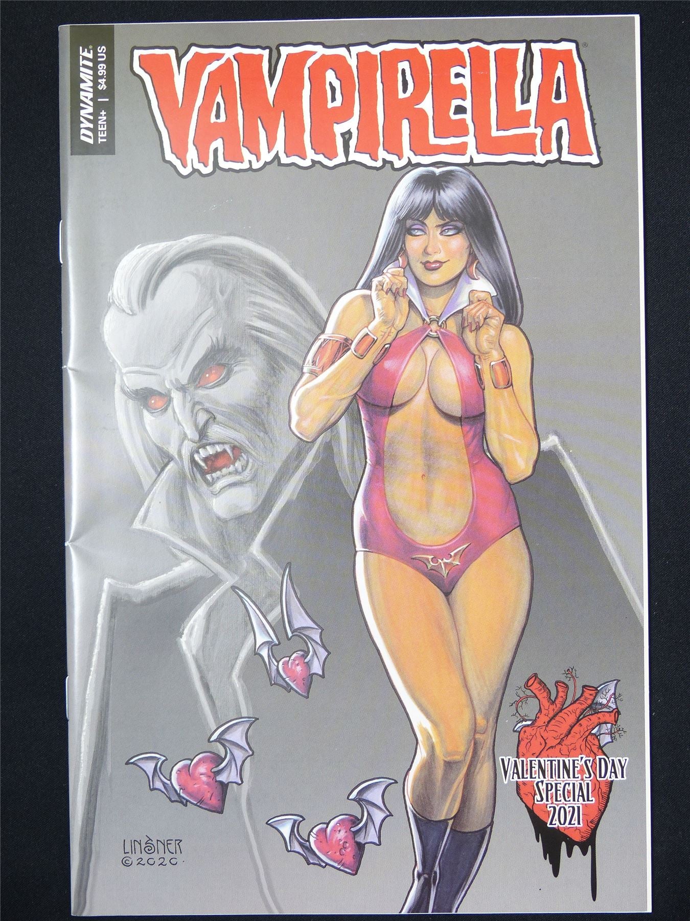 VAMPIRELLA Valentine's Day Special One-Shot Cvr A - B&B Dynamite Comic #8ND