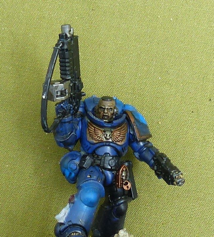 Lieutenant Painted - Ultramarines - Warhammer 40K #250