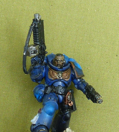 Lieutenant Painted - Ultramarines - Warhammer 40K #250