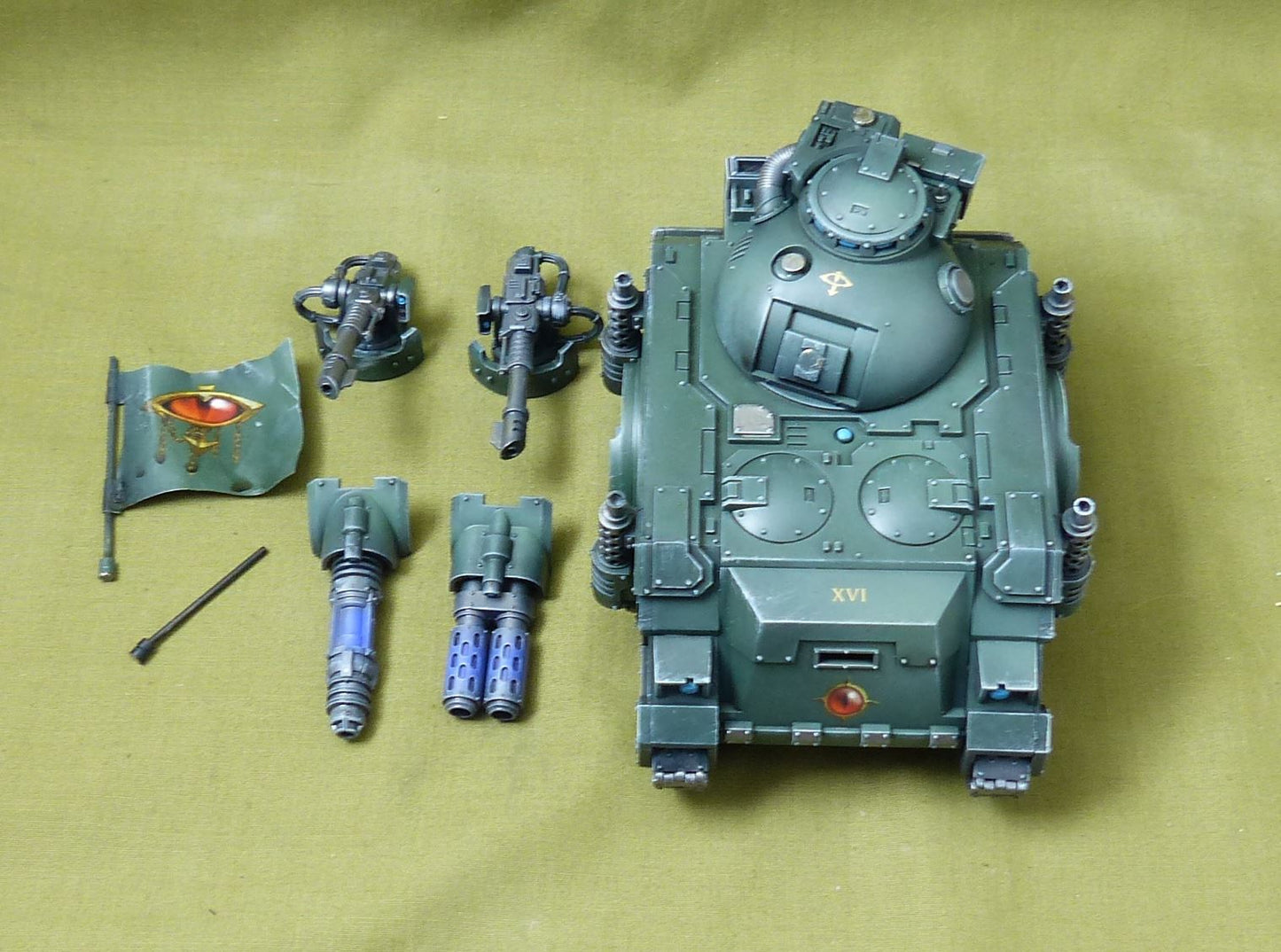 Deimos Pattern Predator Battle Tank Painted - Sons of Horus - Warhammer Horus Heresy #BD