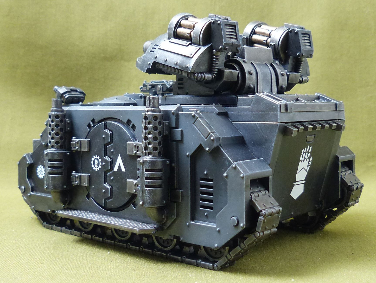 Scorpius Missile Tank painted - Iron Hands - Warhammer 40K #7FI