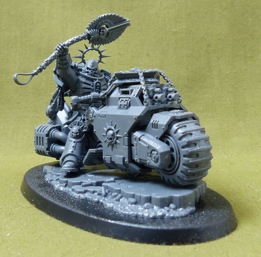 Primaris Chaplain on Bike - Space Marines - Warhammer 40K #2Z6