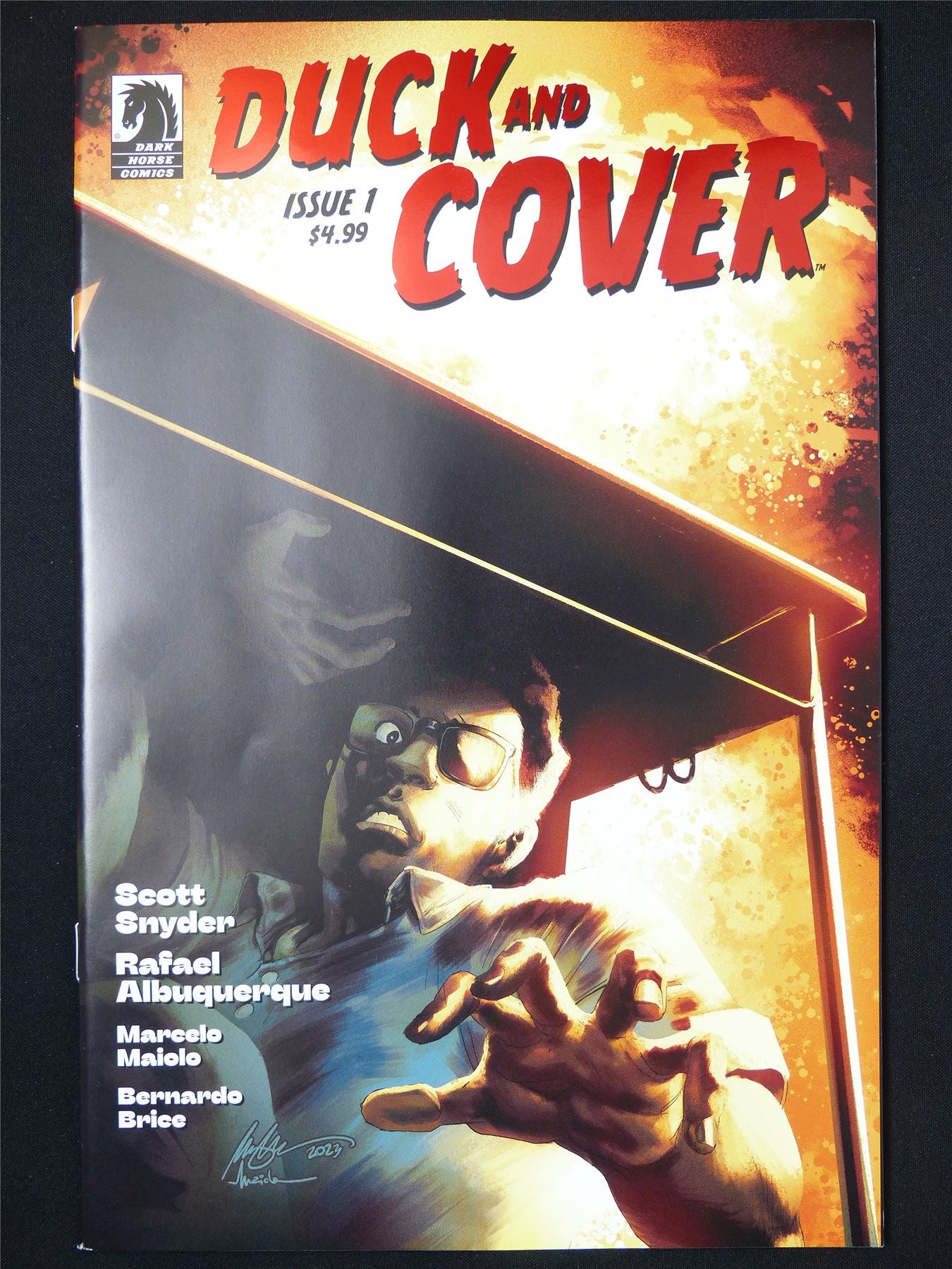 DUCK and Cover #1 Foil Cvr - Sep 2024 Dark Horse Comic #1SQ