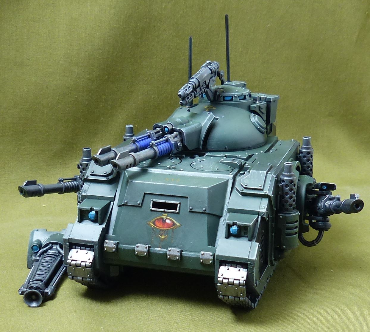 Deimos Pattern Predator Battle Tank Painted - Sons of Horus - Warhammer Horus Heresy #BB