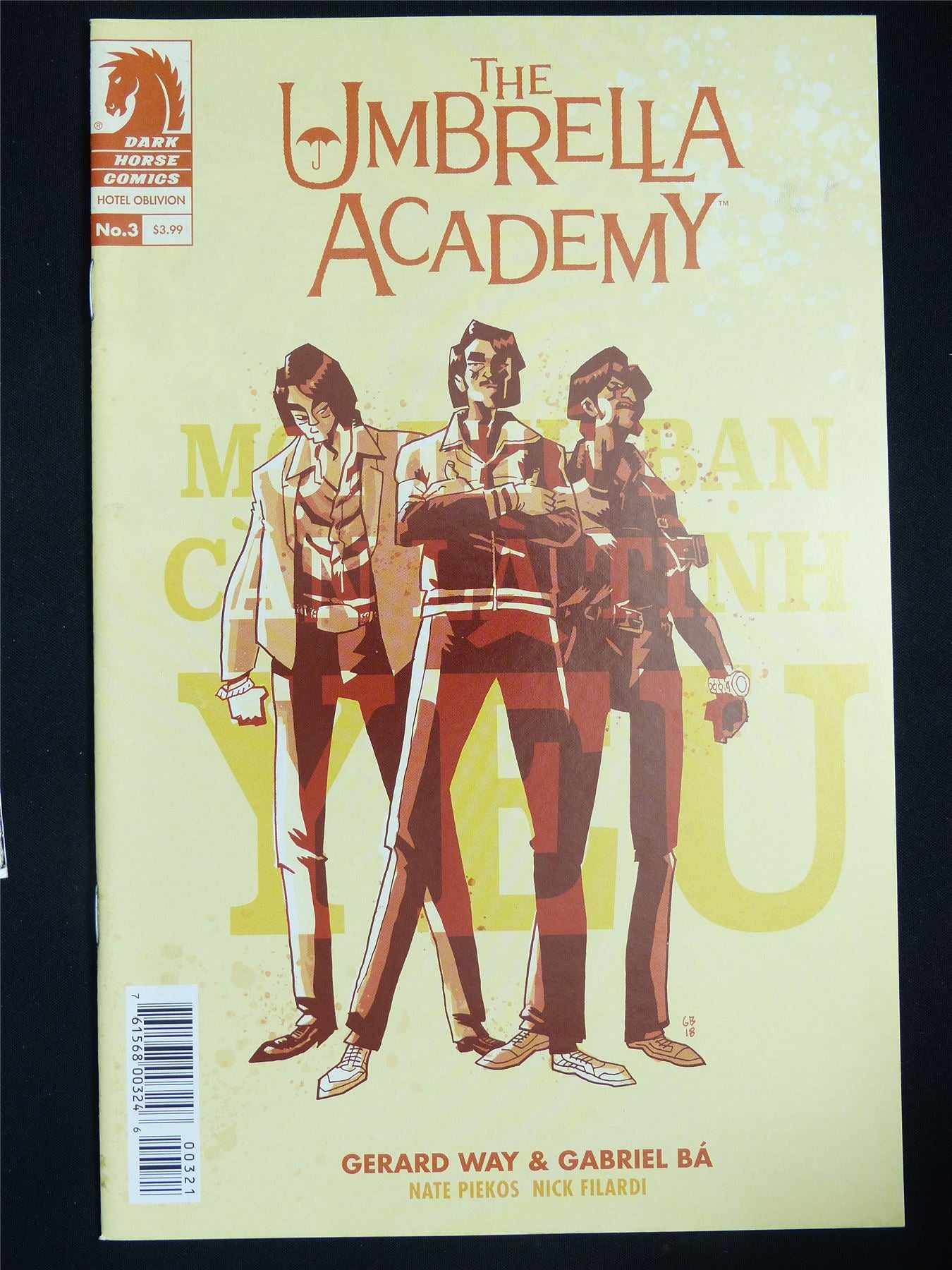 The UMBRELLA Academy #3 - Dark Horse Comic #E8