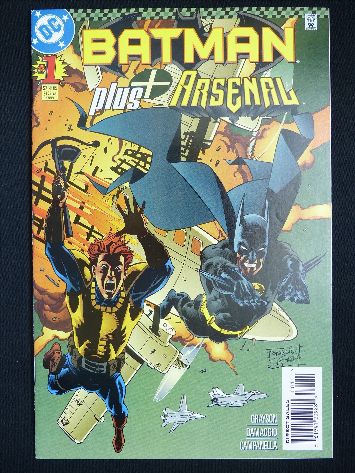 BATMAN plus Arsenal #1 - DC Comic #3R6