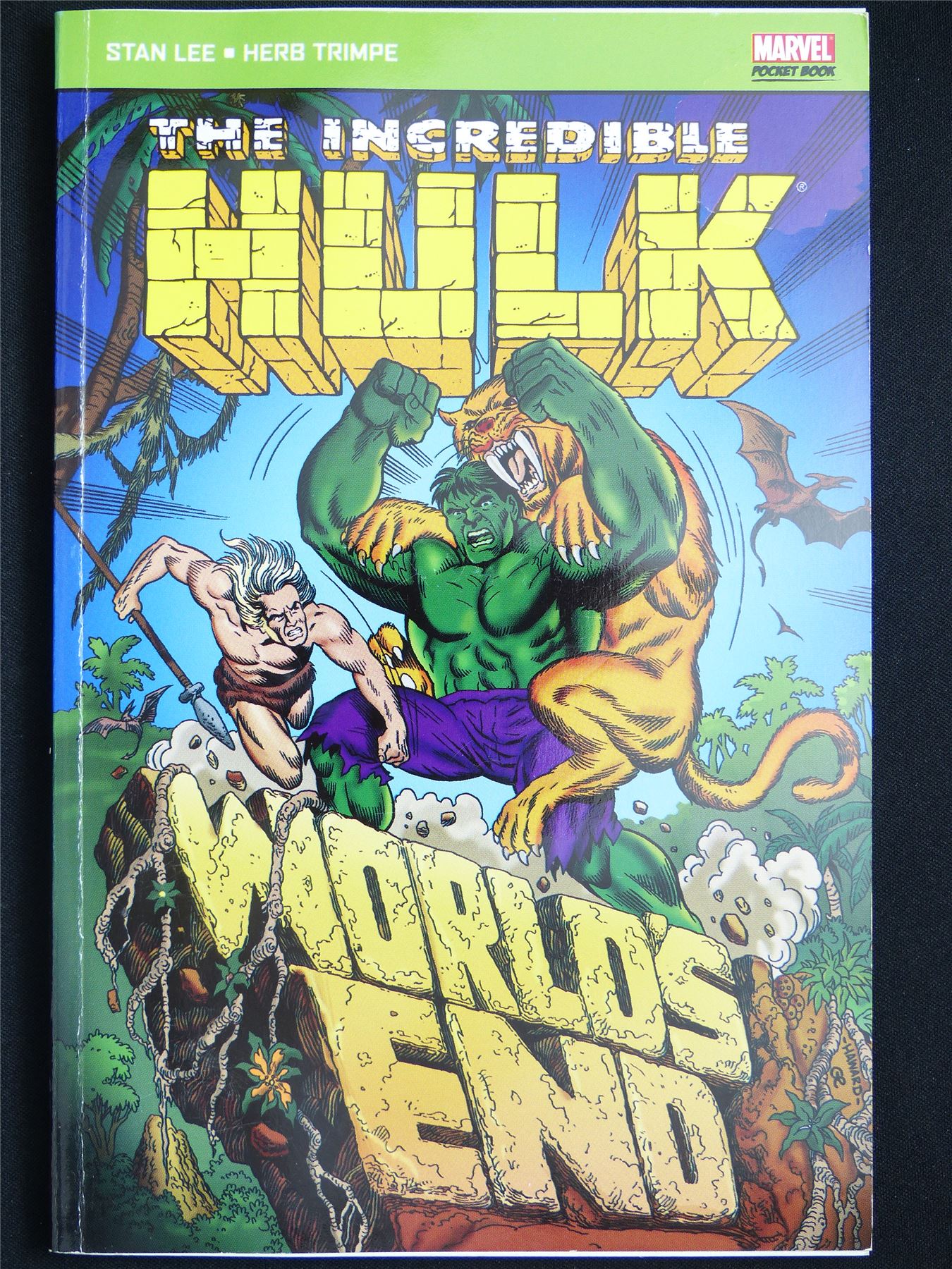 The Incredible Hulk: World's End - Hand-size Marvel Graphic Softback #8W