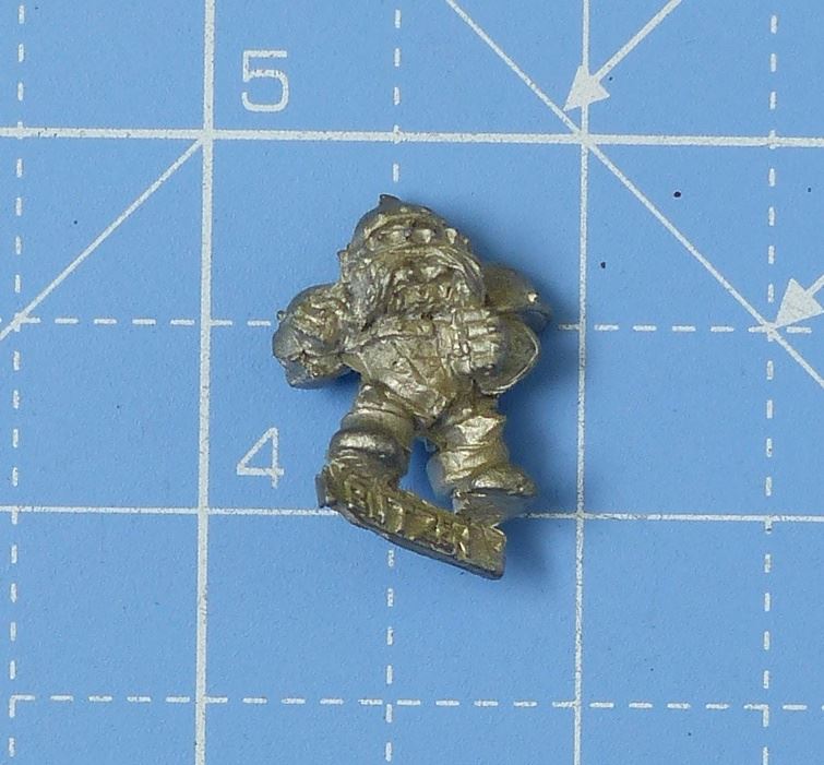 Classic Metal Dwarf - Warhammer Blood Bowl #4HA