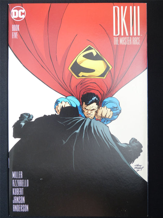 BATMAN: Dark Knight III: The Master Race #5 - DC Comic #67D