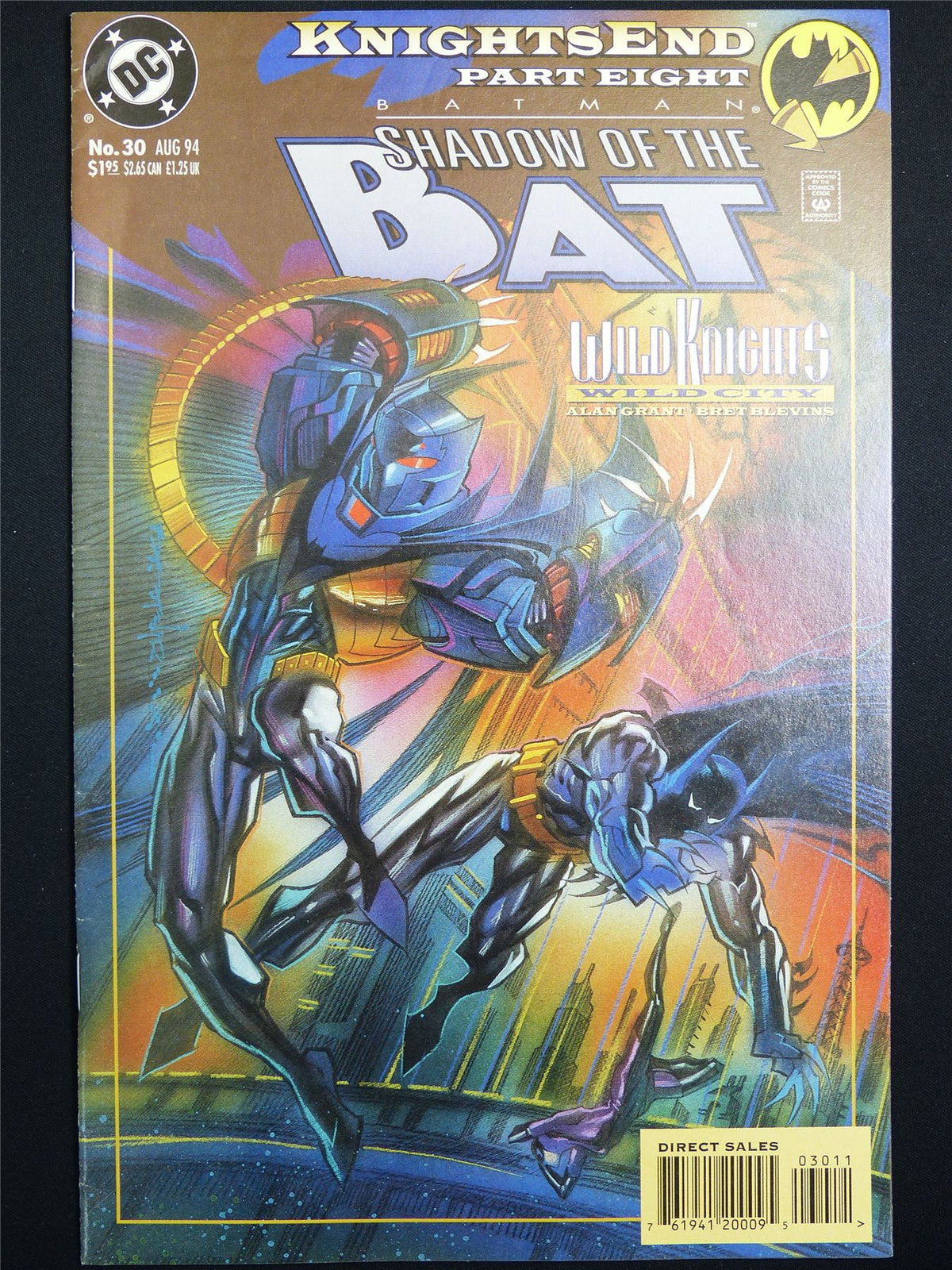 BATMAN: Shadow of the Bat #30 Cvr A Classic - DC Comic #4G4