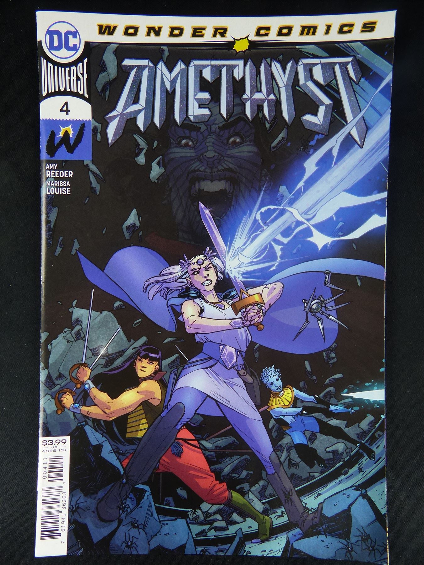 AMETHYST #4 - DC Comic #35M