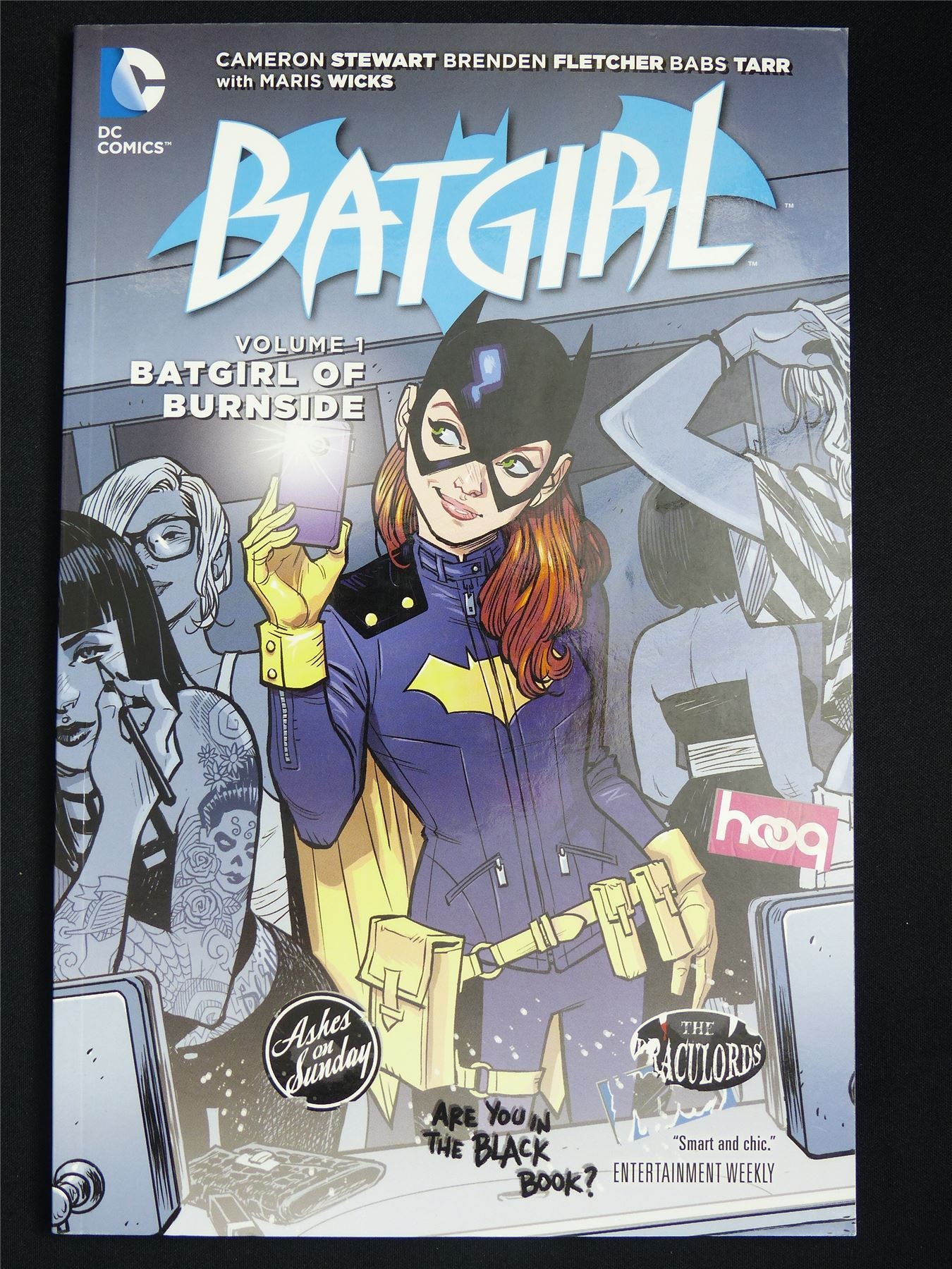 Batgirl volume 1: Batgirl of Burnside - DC Graphic Softback #X5