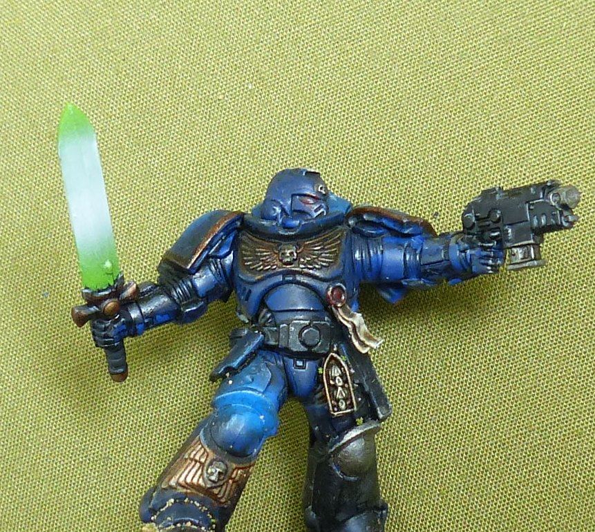 Lieutenant with Power Sword Painted - Ultramarines - Warhammer 40K #24Z