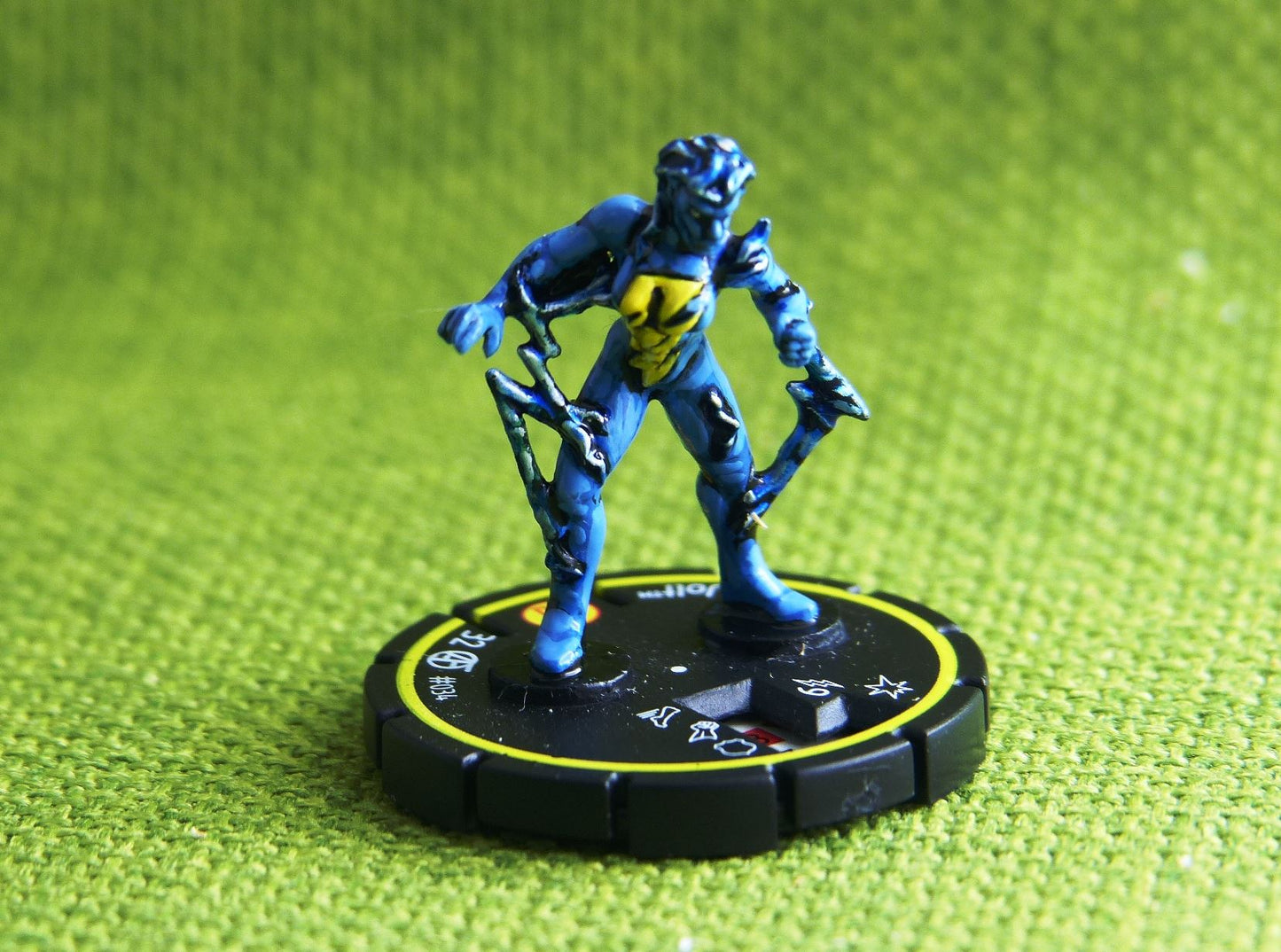 Jolt #034 Hand Painted - Heroclix Wizkids games Miniatures #5AM