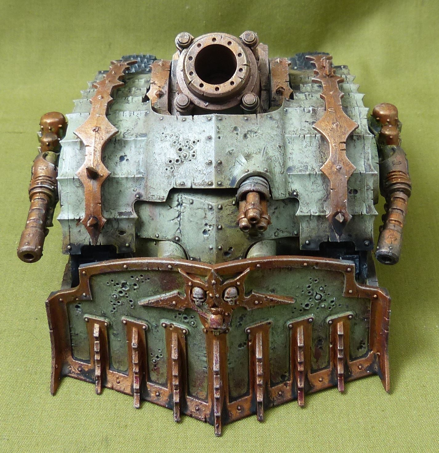 Plagueburst Crawler painted - Death Guard - Warhammer 40K #371