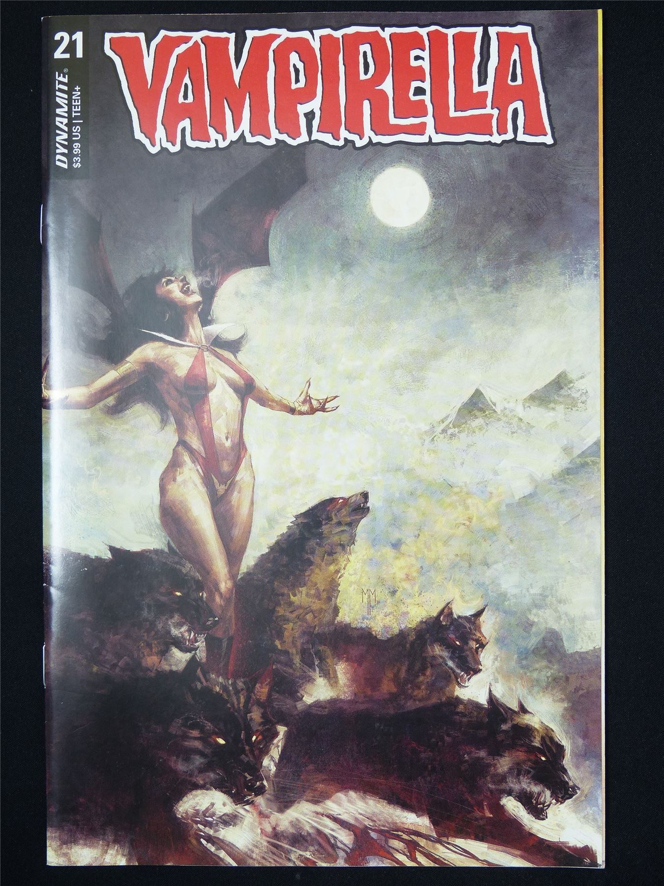 VAMPIRELLA #21 Cvr B - B&B Dynamite Comic #8GW