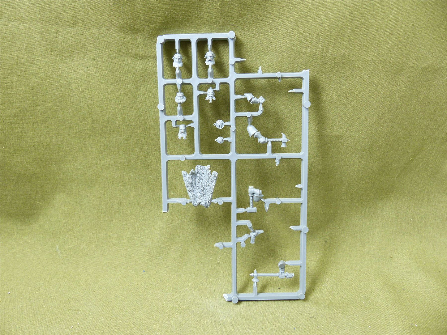 Mordhiem Sprue Parts - Warhammer Mordhiem #4QS