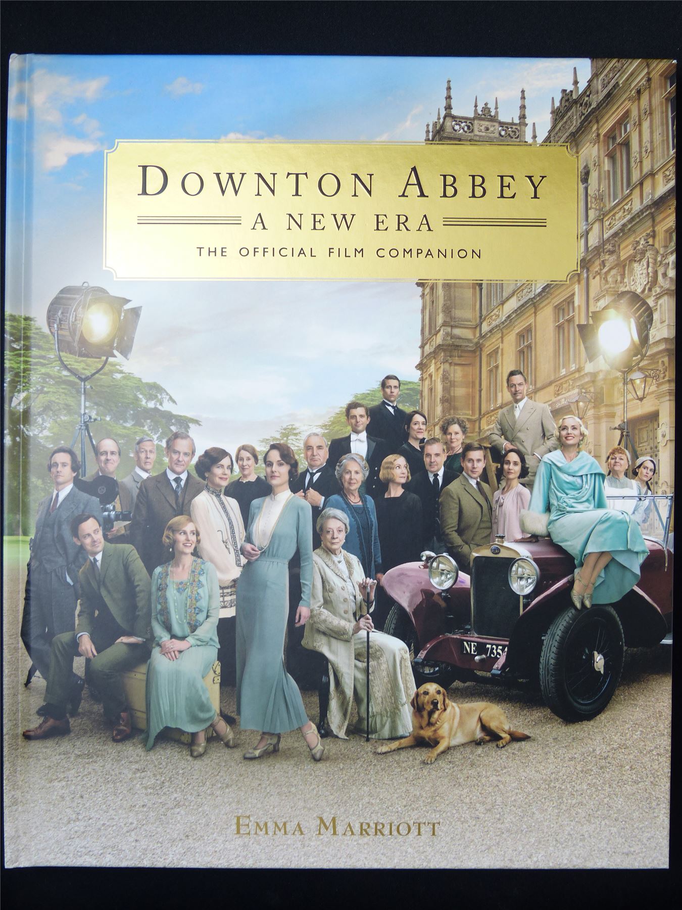 Downton Abbey A new Era: The Official Film Companion - Titan Gift Book Hardback #LQ