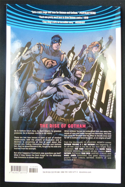 BATMAN: Vol 1: I Am Gotham - DC Graphic Softback #CM