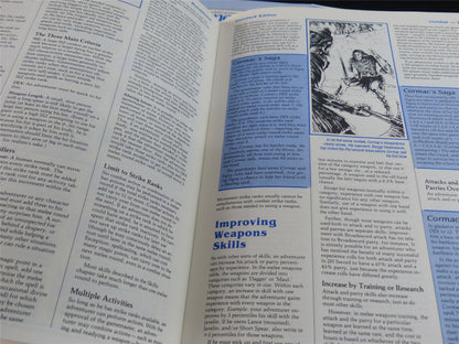 RuneQuest Fantasy Roleplaying Adventure Standard Edition - Avalon Hill Games #278