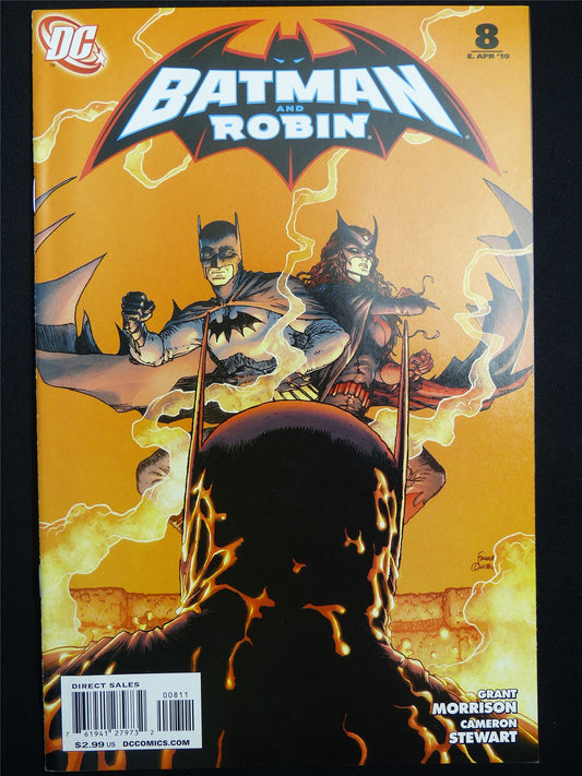 BATMAN and Robin #8 - DC Comic #3K1