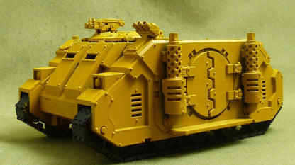 Deimos Pattern Rhino - Imperial Fists - Warhammer Horus Heresy #2N1