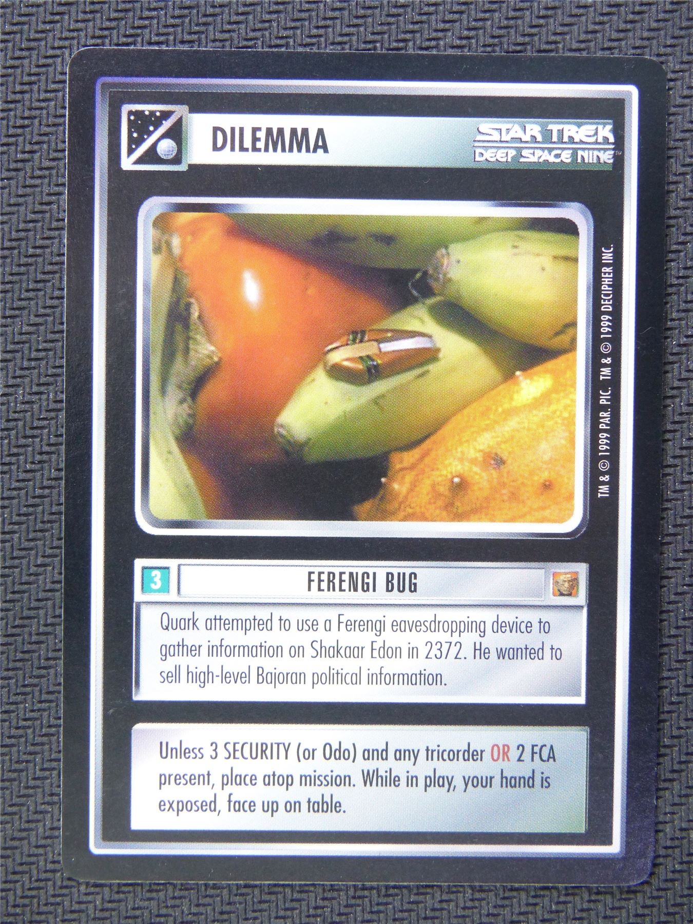 Dilemma Ferengi Bug - Star Trek CCG Deep Space Nine #57N